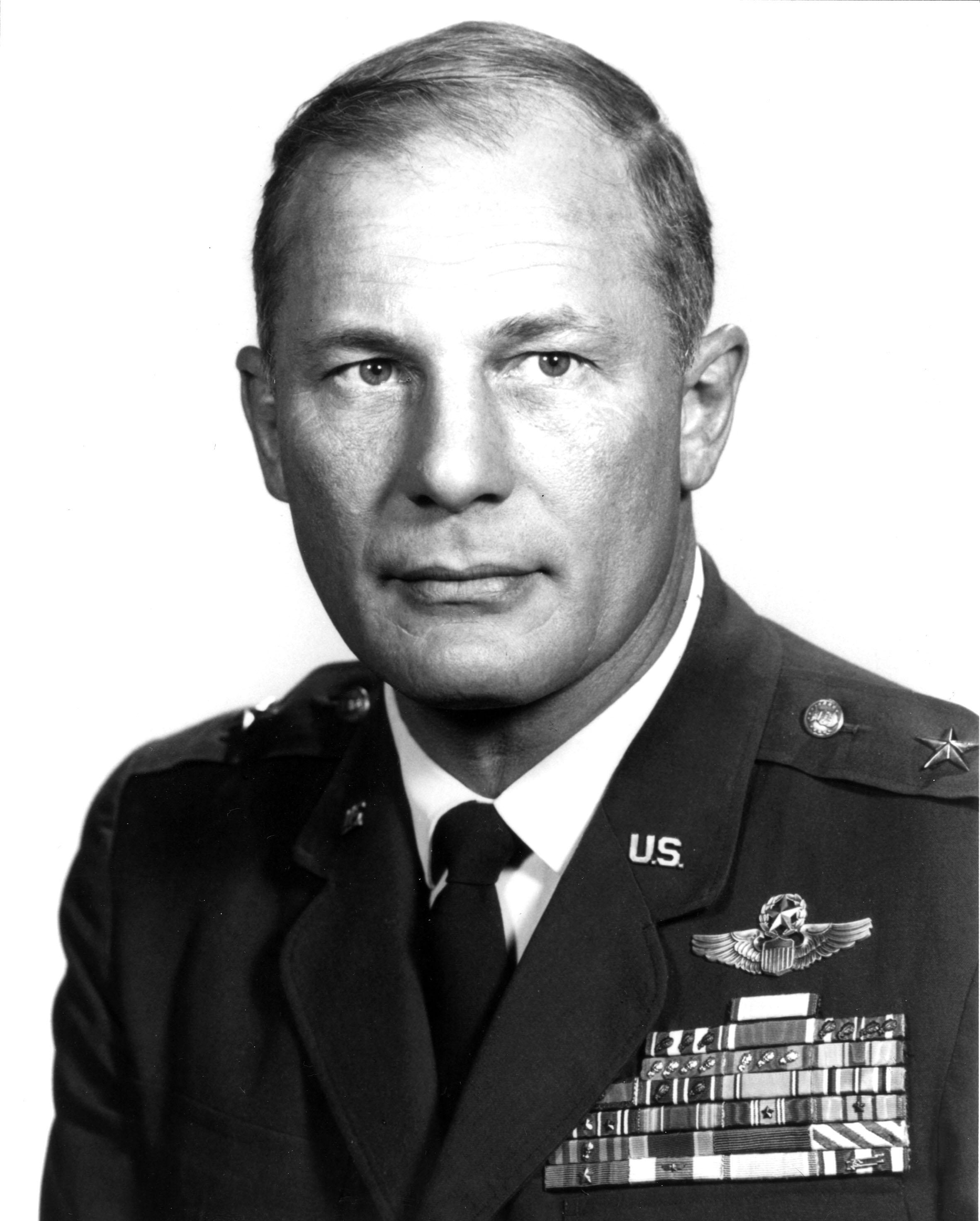 BRIGADIER GENERAL ROBIN OLDS > Air Force > Biography Display